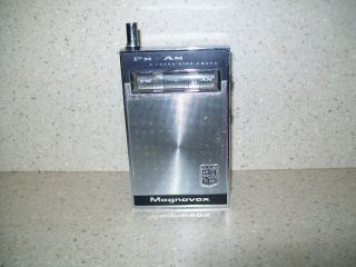 Magnavox model FM 92 Transistor AM/FM Radio in Working Condition
