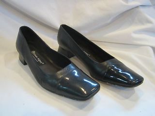 Womens Size 7.5 M Etienne Aigner Dress Heels Slippers Ladies Shoes 