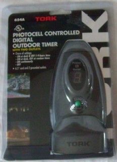 Tork ELECTRICAL TIMER 15 Amps Dawn Dusk Photocell Dual