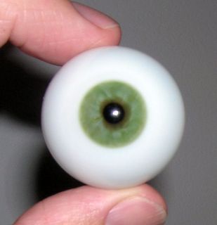 great glass eyes human like   green iris   1.25   Germany