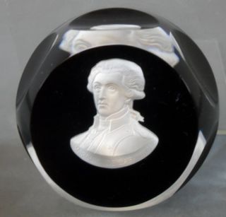 1975 Baccarat Marquis De Lafayette Cameo Paperweight