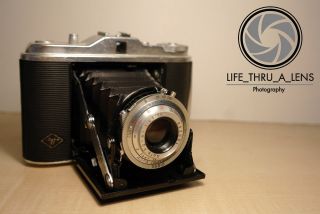 Agfa Isolette folding Film Camera fully working and looked after.