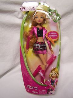 WINX CLUB CONCERT COLLECTION *~* Flora *~* 11 1/2 Doll NEW