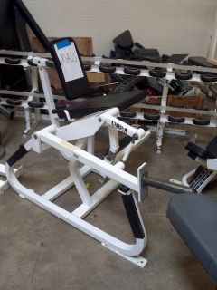 Pre Owned Cybex Commercial Strength Fitness Leg Extension Quads Plate 