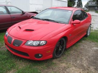 05 Pontiac GTO, 47K miles, LS2 w/ 6 speed manual, red w/ red interior