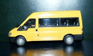 Ford Transit Minibus 143 diecast metal model 1/43 scal