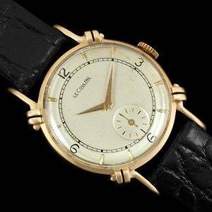 1944 Vintage JAEGER LECOULTRE Midsize Watch, Beautiful Case   14K Gold