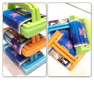 NEW CLEAN SCRUBBER CLEANING BRUSH FOR FLOOR, KITCHEN, BATH AND SHOWER 