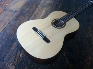 Hohner el sc Classical Guitar Fitted with Aquila Strings EX DISPLAY 