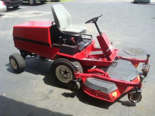 Toro Groundsmaster 223 D Commercial Riding Lawnmower 62 Deck *Very 