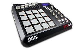 Akai Professional MPD26 USB MIDI Drum Pad Controller MPD 26/mpc pads