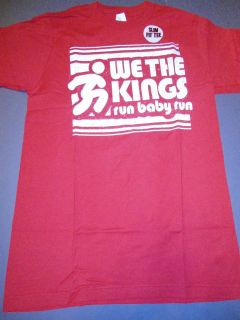 WE THE KINGS Run Baby Run T Shirt **NEW music band concert tour Slim 