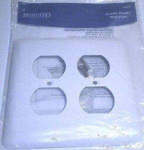 BRAINERD WHITE DOUBLE DUPLEX OUTLET PLATE COVER (NEW)