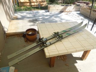 With Bindings Vintage Kastle Austria Mustang 70 Inch Downhill Skis