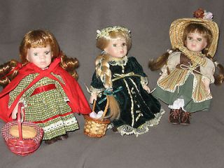 rapunzel porcelain doll in Dolls
