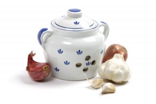 NORPRO NEW Deluxe Ceramic Garlic Keeper
