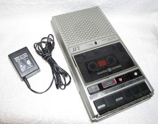 General Electric GE Portable Cassette Player Recorder Tape Deck Touch 