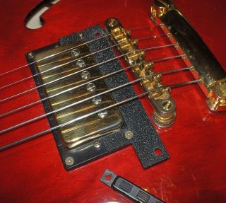 Support plate adaptation for pickup Roland GK 2A, 3 for a LP style