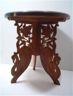 Decorative Accent Table Round Brass Inlay Folding Legs Leaf Design 