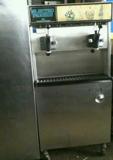 Electro Freeze Soft Serve Ice Cream Machine WaterCooled 3 Phase 2 