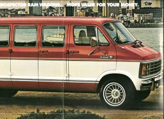1984 DODGE VAN / WAGONs Brochure B150, MAXIWAGON, B 150, B250, B 250 