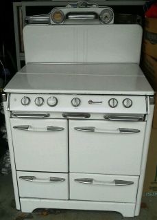 1952 O’Keefe & Merritt gas stove GREAT CONDITION 36 WIDE