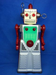   Chief Robotman / Mystery Moon Man Tin Robot Yoshiya Japan Original