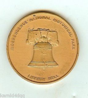 1976 Bicentennial Independence National Park Liberty Bell MEDAL 