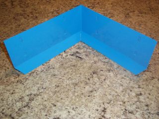   BLUE CORNER URINE GUARD NEW RABBIT FERRET CAGE parts for wire cages