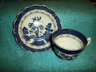 BOOTHS ~ REAL OLD WILLOW ~ Made in England ~ A8025 ~ Gold Trim ~ CUP 