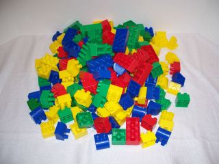 195 MEGA BLOKS BUILDING BLOCKS LOT TOY LEGO