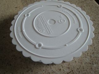   Scalloped Separator Plates Sizes 6,7,8,10,1​2 Tiered Cakes NEW