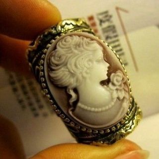   Amazing Bronze Carved Flower Cameo Queen Ring Size #6