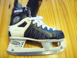 CCM Pro Lite 3 ice hockey skates size 3 1/2 36