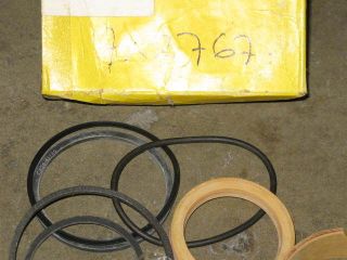 7X276 HYDRAULIC SEAL KIT 2X3 1/4 SIZE/STAGE CAT o rings