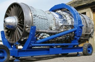 jet engine in  Motors