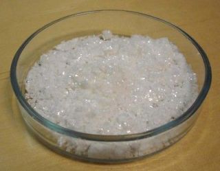 silver nitrate (crystal, crystals, powder, chemist)