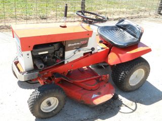 used lawn tractors in Riding Mowers