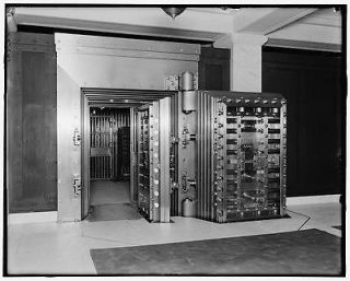   ,safe deposit vault,main office,Old Colony Trust Company,Boston,Mass