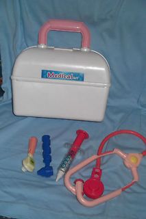 Toys & Hobbies  Pretend Play & Preschool  Doctor/ Nurse Kits