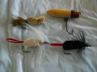   Lures Lot #b with A South Bend Trout Oreno & 3 Other Fly Lures