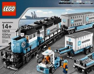 Lego 10219 Maersk Diesel Train with Containers NEW