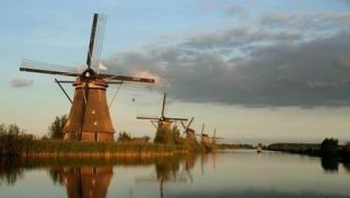 New Windmills Kinderdijk Holland Boys Kids T Shirt Tee XS S M L XL