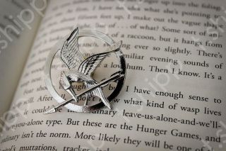 The Hunger Games Mockingjay Pin Silver Authentic Movie Replica Katniss 
