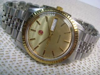 VINTAGE SWISS MADE RADO VOYAGER MENS AUTOMATIC WATCH