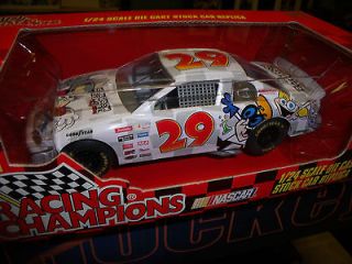   Nascar Die Cast Car Racing Champion TOM AND JERRY CHRISTMAS TOY
