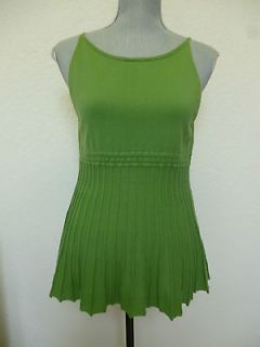 United Colors of Benetton Top Size M Green Sleeveless Blouse Womens 