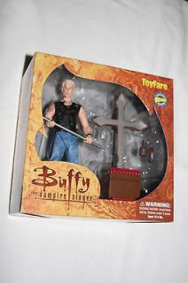 2005 DST Buffy the Vampire Slayer   ToyFare Exclusive Fool for Love 