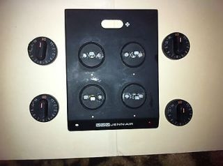 Jenn Air cooktop control panel escutcheon w/ 4 knobs for model c236 
