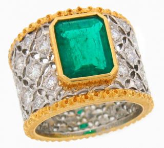   MARIO BUCCELLATI EMERALD, DIAMOND & 2 TONE GOLD RING   Exquisite